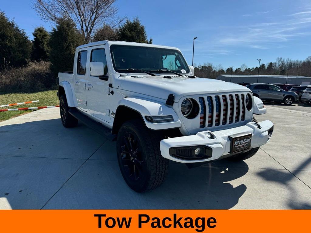 used 2021 Jeep Gladiator car, priced at $32,276