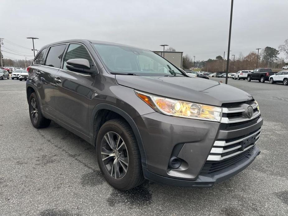 used 2018 Toyota Highlander car, priced at $18,900