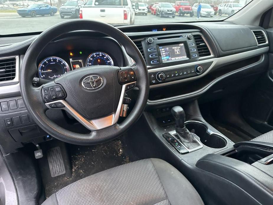 used 2018 Toyota Highlander car, priced at $18,900