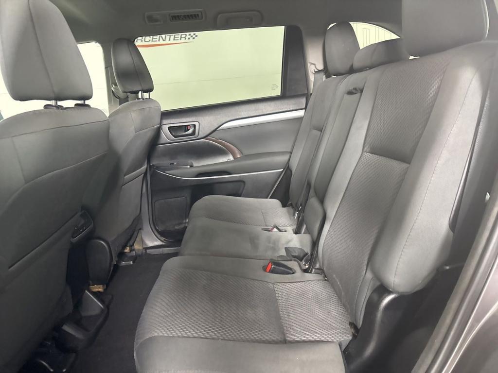 used 2018 Toyota Highlander car, priced at $17,916