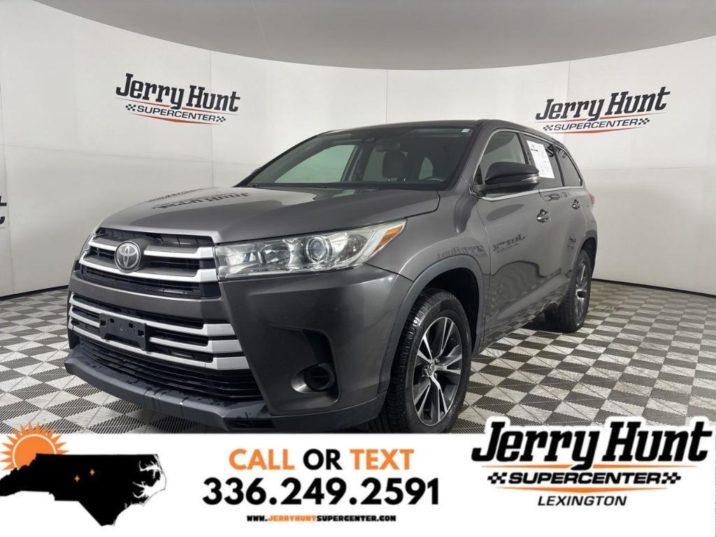 used 2018 Toyota Highlander car, priced at $17,916