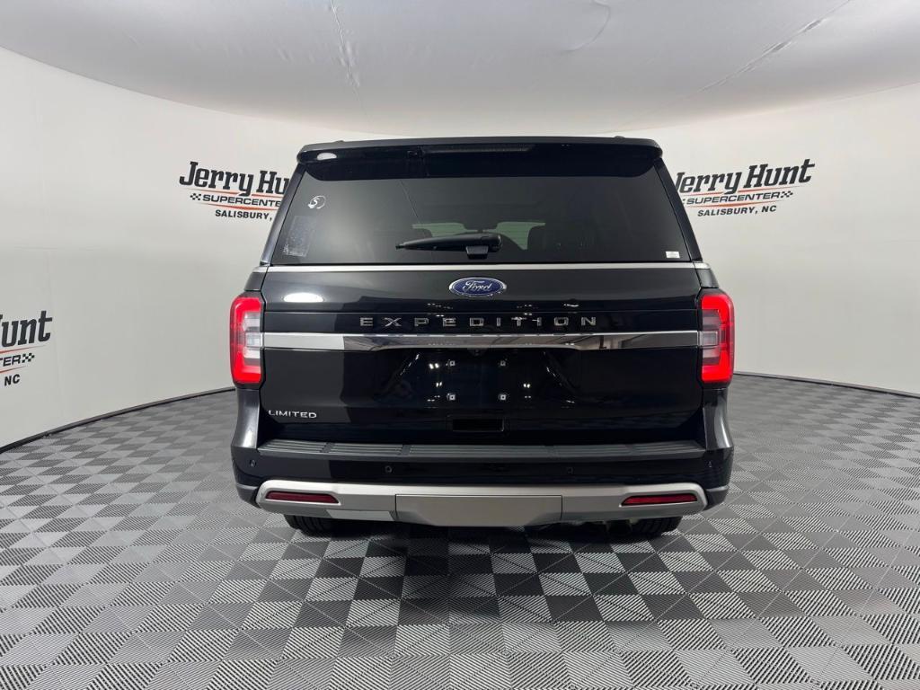 used 2023 Ford Expedition car, priced at $38,776