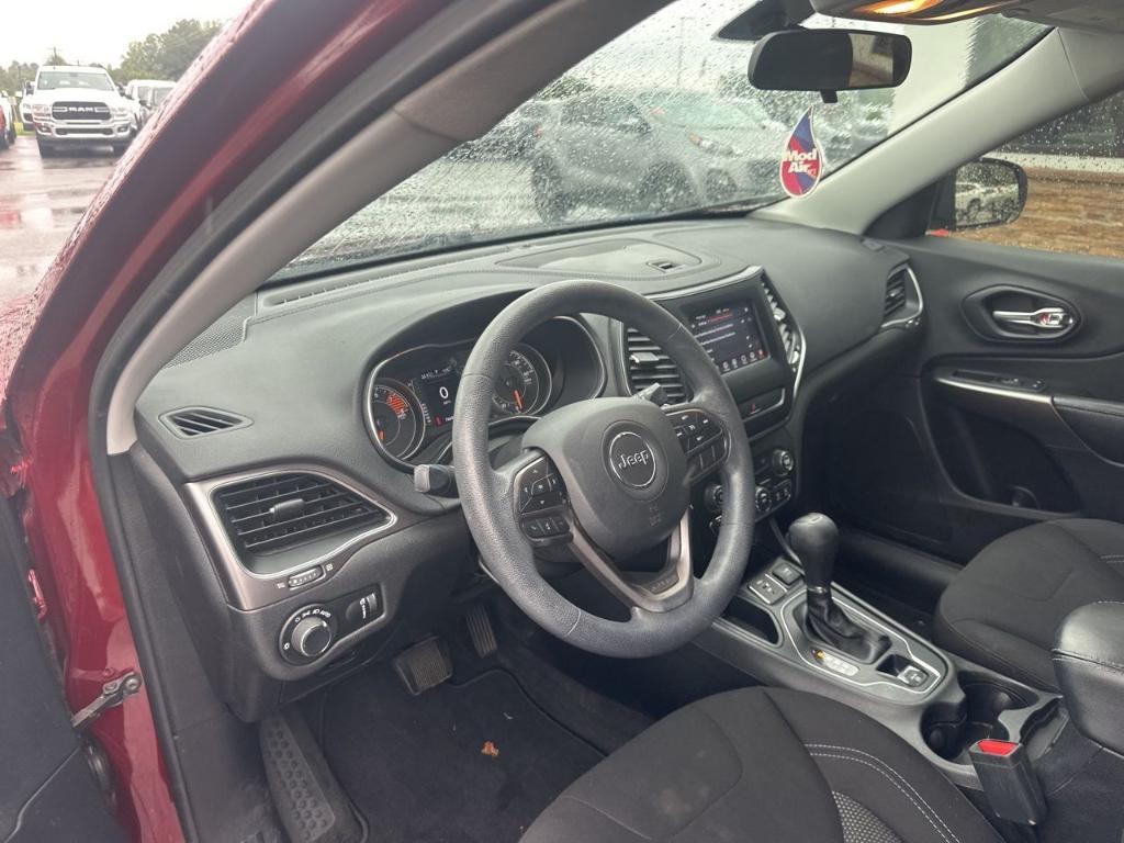 used 2020 Jeep Cherokee car, priced at $16,988