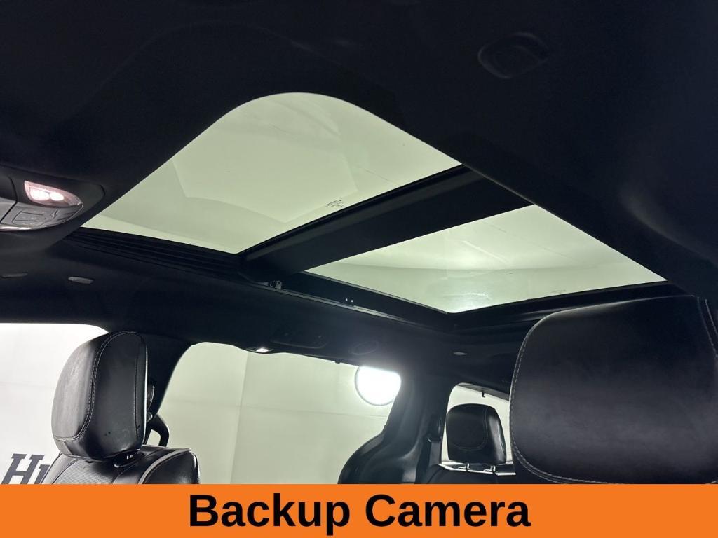 used 2025 Chrysler Pacifica car, priced at $36,988