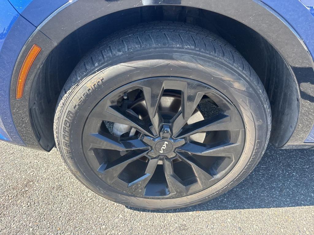 used 2022 Kia Sorento car, priced at $27,588