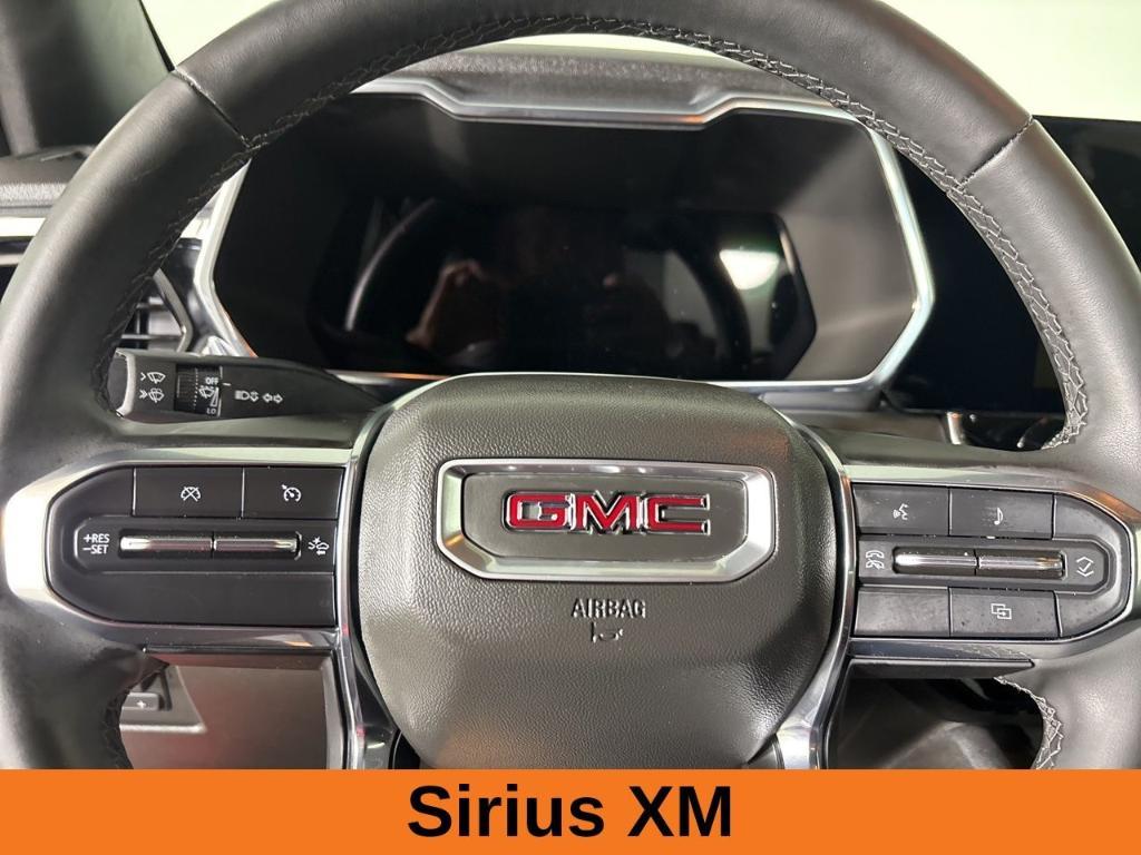 used 2024 GMC Canyon car, priced at $40,900