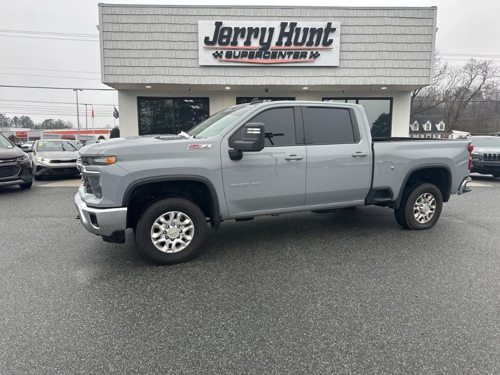 used 2024 Chevrolet Silverado 2500 car, priced at $50,700