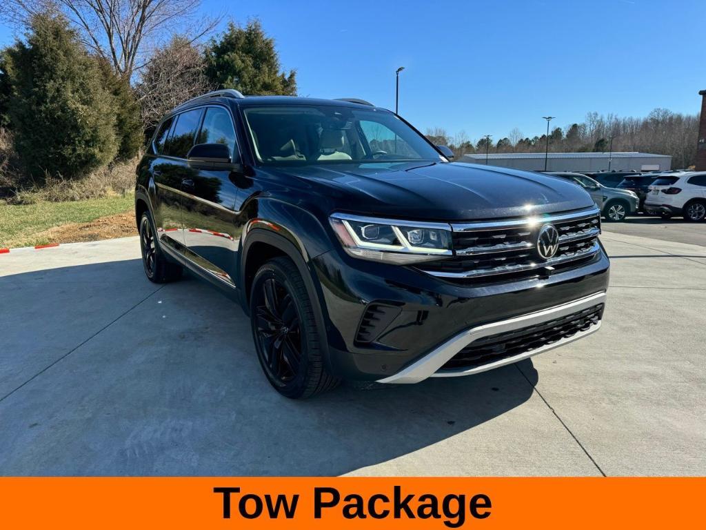 used 2021 Volkswagen Atlas car, priced at $30,000