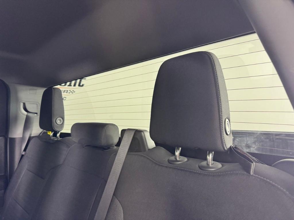 used 2023 GMC Sierra 1500 car, priced at $37,535