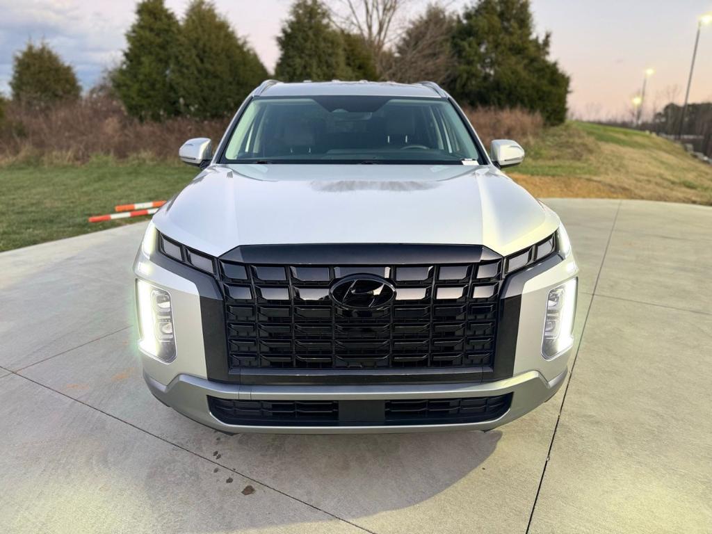 used 2024 Hyundai Palisade car, priced at $34,000