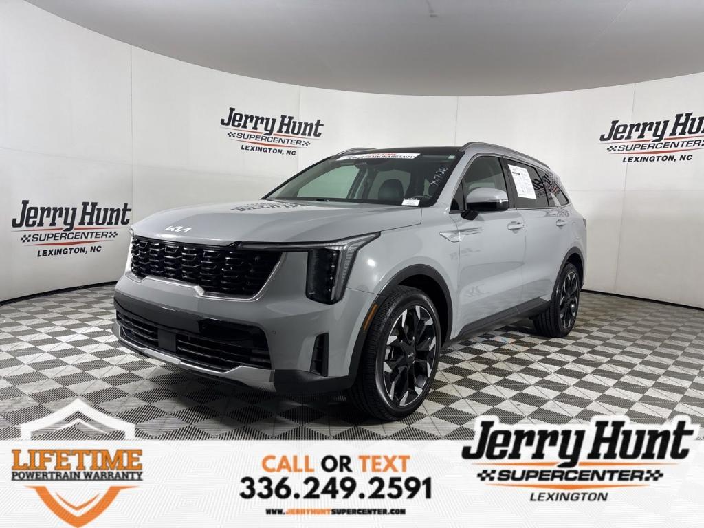 used 2024 Kia Sorento car, priced at $33,736