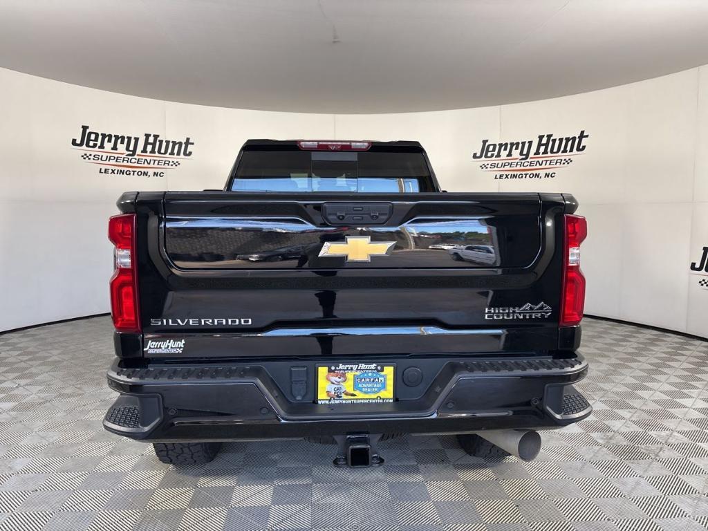 used 2024 Chevrolet Silverado 2500 car, priced at $70,388