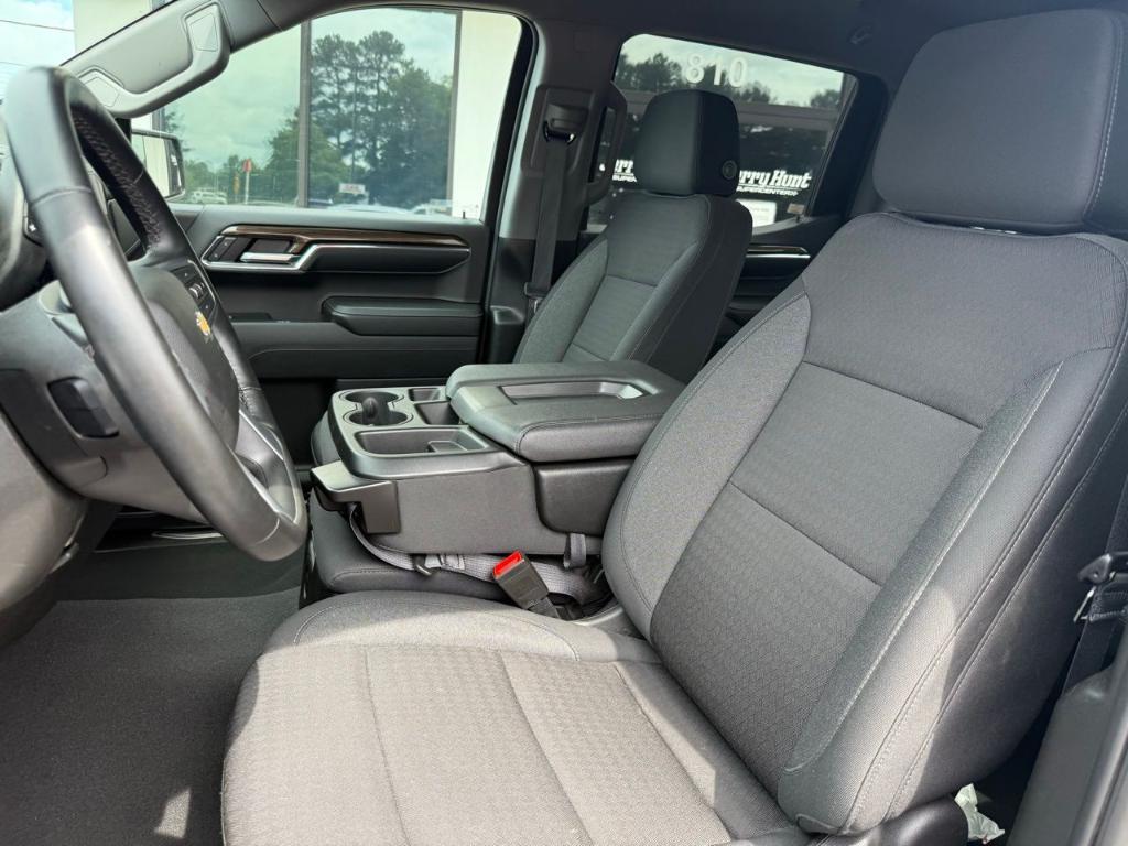 used 2024 Chevrolet Silverado 1500 car, priced at $44,912