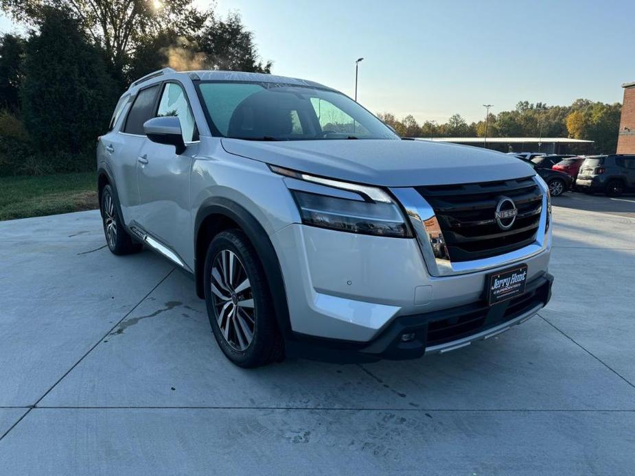 used 2022 Nissan Pathfinder car, priced at $35,000