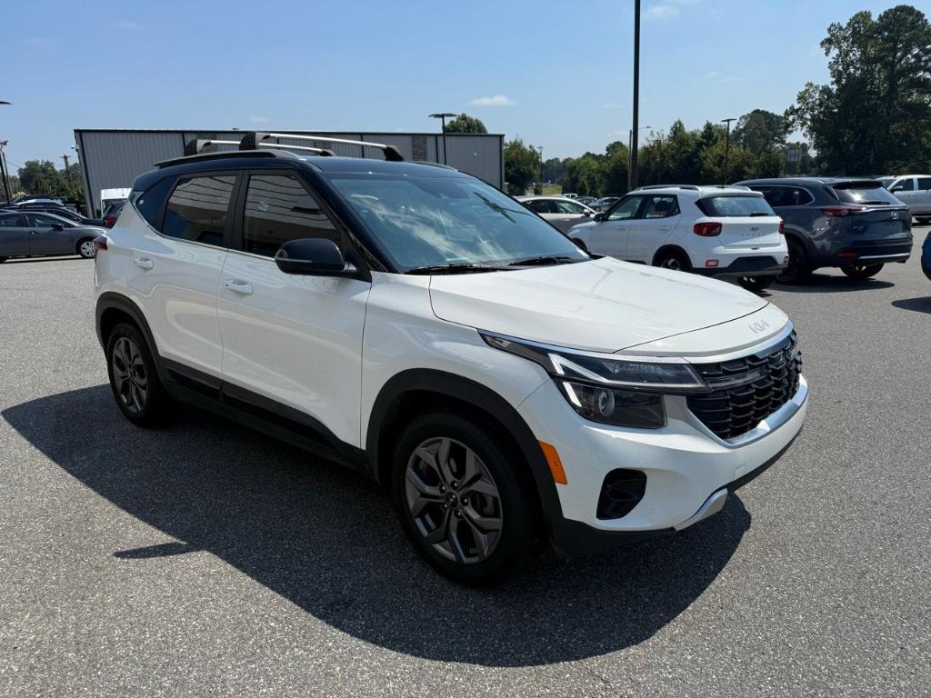 used 2024 Kia Seltos car, priced at $21,988
