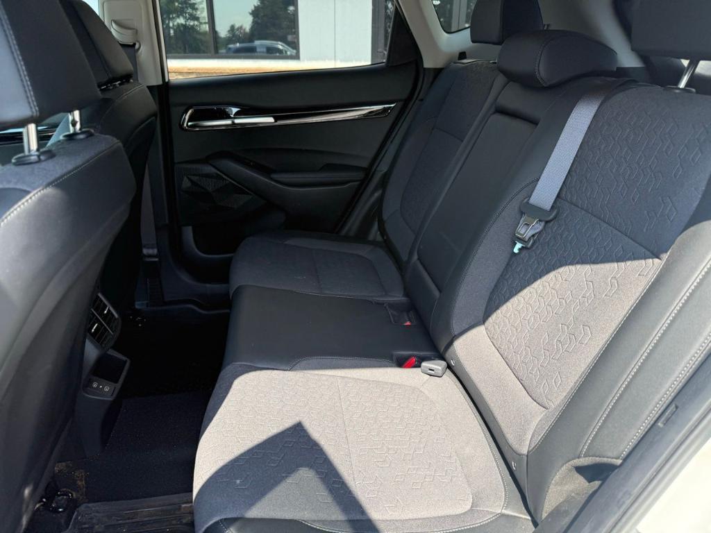 used 2024 Kia Seltos car, priced at $21,988