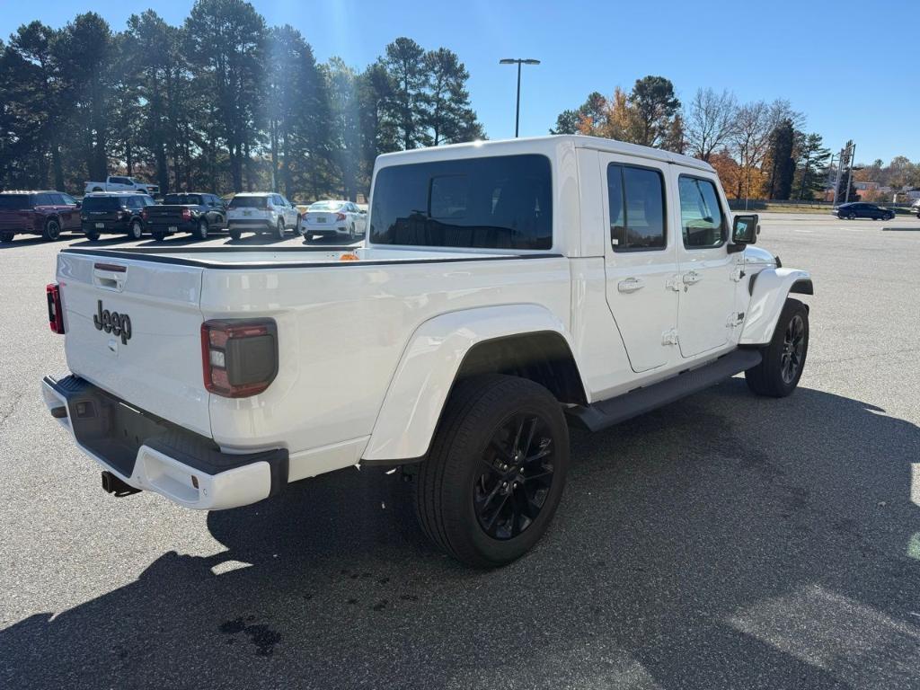 used 2021 Jeep Gladiator car, priced at $33,200