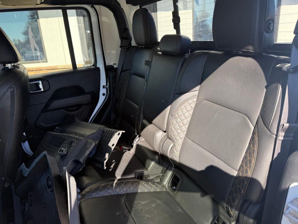 used 2021 Jeep Gladiator car, priced at $33,200