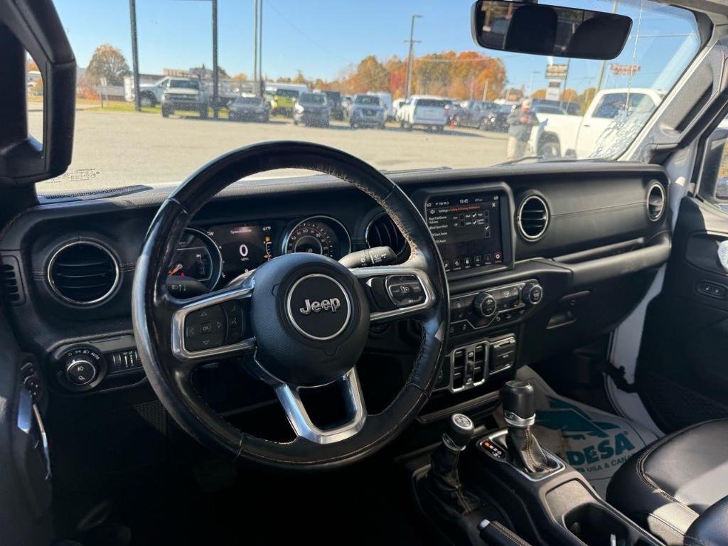 used 2021 Jeep Gladiator car, priced at $33,200