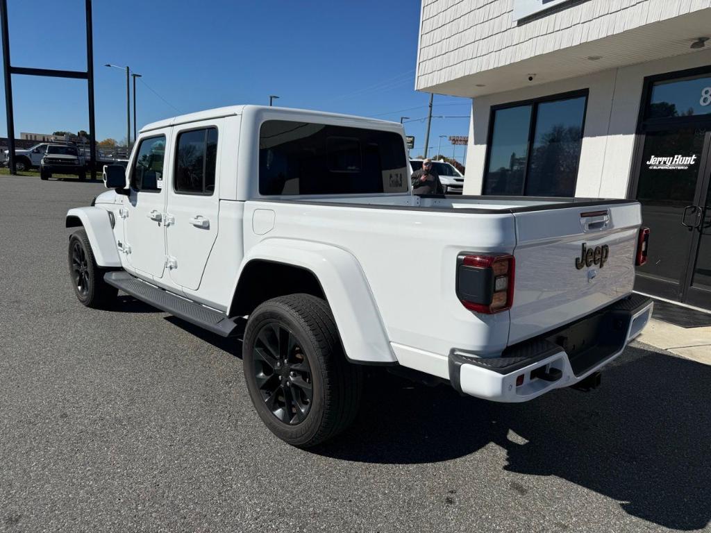 used 2021 Jeep Gladiator car, priced at $33,200