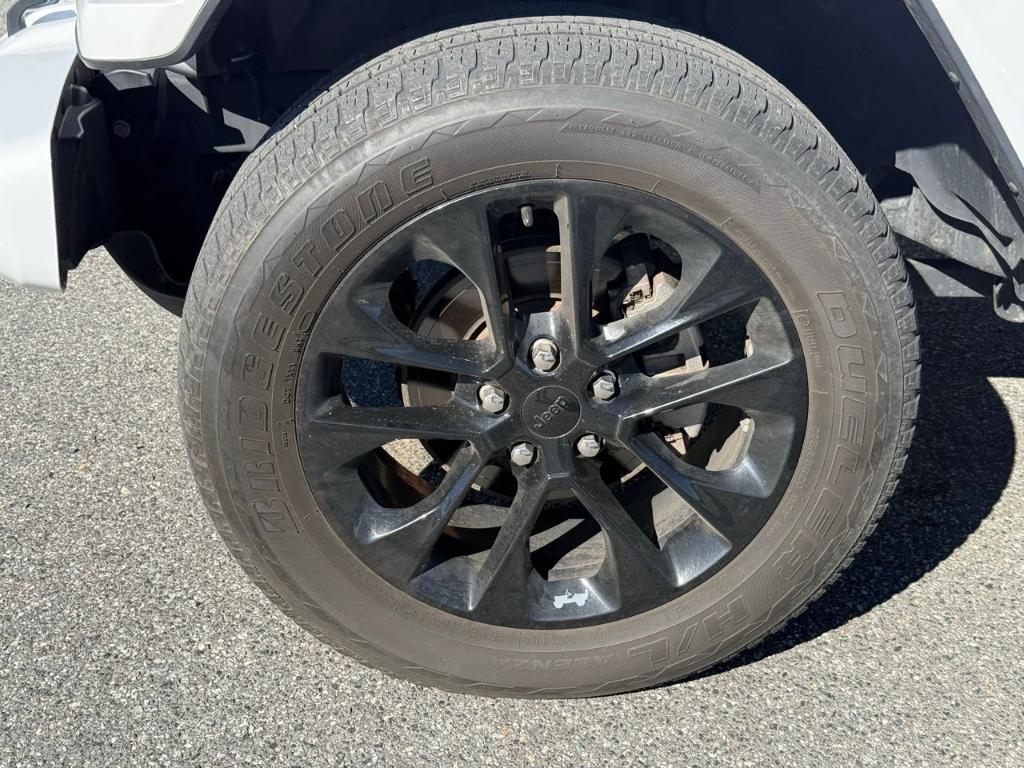 used 2021 Jeep Gladiator car, priced at $33,200