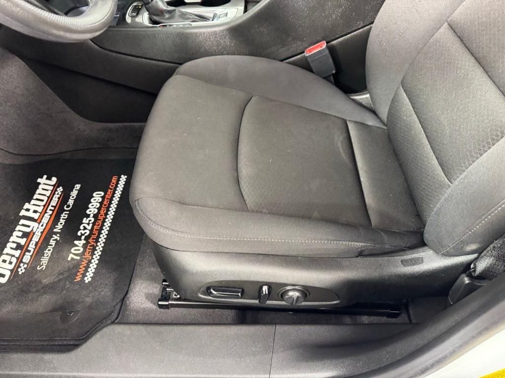 used 2023 Chevrolet Malibu car, priced at $18,800