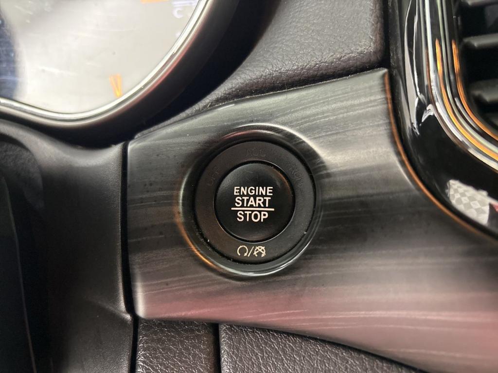 used 2022 Jeep Grand Cherokee WK car, priced at $20,800