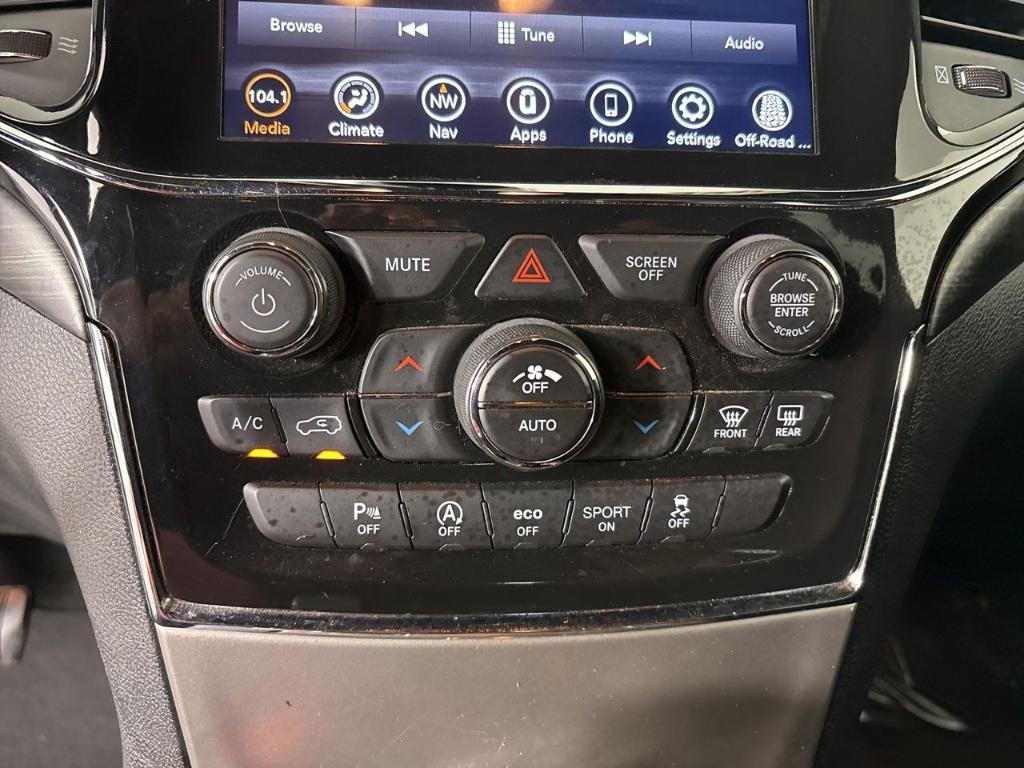 used 2022 Jeep Grand Cherokee WK car, priced at $20,800