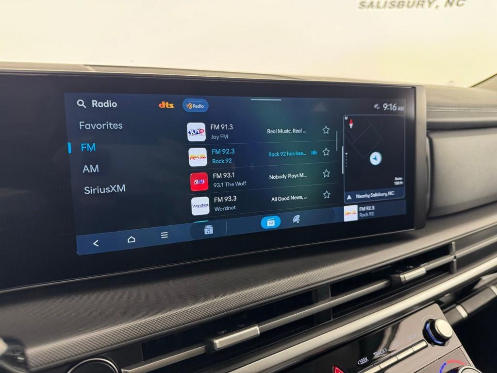 used 2025 Hyundai Santa Fe car, priced at $36,967