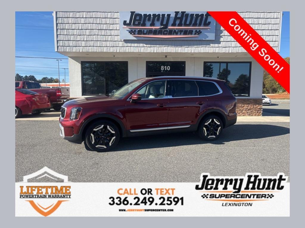 used 2023 Kia Telluride car, priced at $32,388