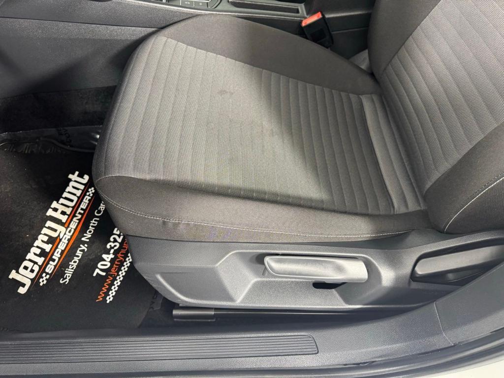 used 2022 Volkswagen Jetta car, priced at $18,988