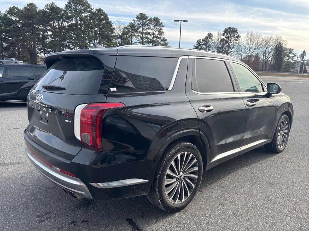 used 2023 Hyundai Palisade car, priced at $39,446