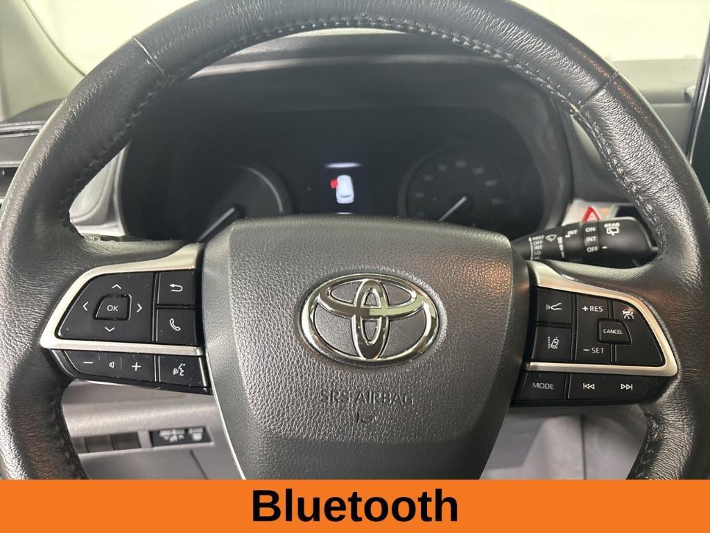 used 2024 Toyota Sienna car, priced at $43,700