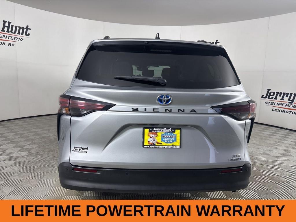 used 2024 Toyota Sienna car, priced at $43,700