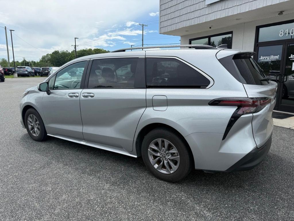 used 2024 Toyota Sienna car, priced at $44,500