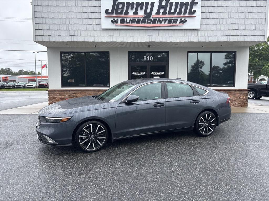 used 2024 Honda Accord Hybrid car, priced at $34,700