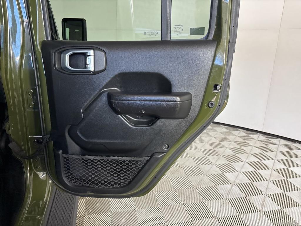 used 2021 Jeep Gladiator car, priced at $32,100