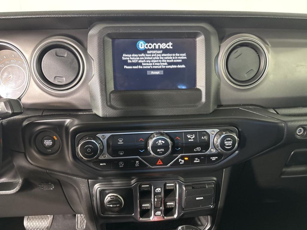 used 2021 Jeep Gladiator car, priced at $32,100