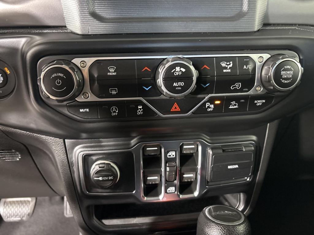 used 2021 Jeep Gladiator car, priced at $32,100