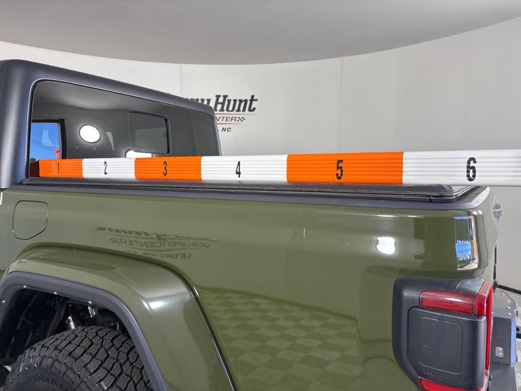 used 2021 Jeep Gladiator car, priced at $32,100