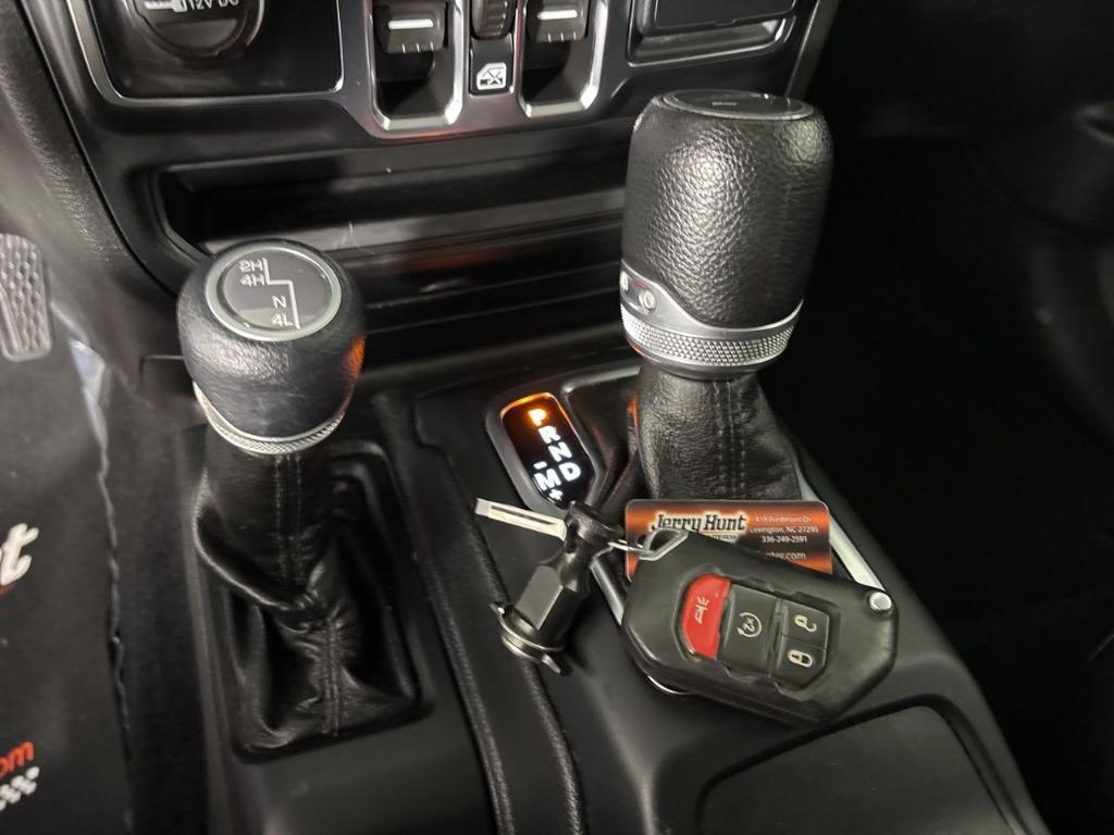 used 2021 Jeep Gladiator car, priced at $32,100