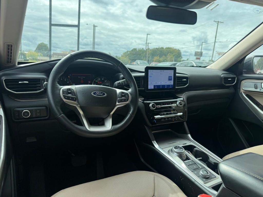 used 2023 Ford Explorer car, priced at $31,272