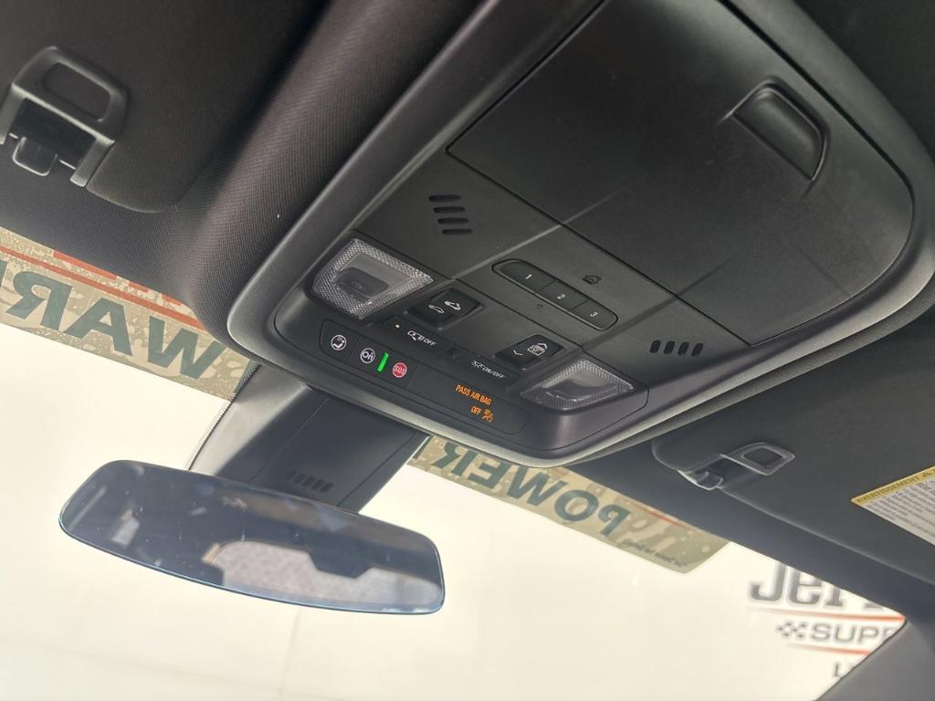 used 2023 Cadillac XT6 car, priced at $36,500