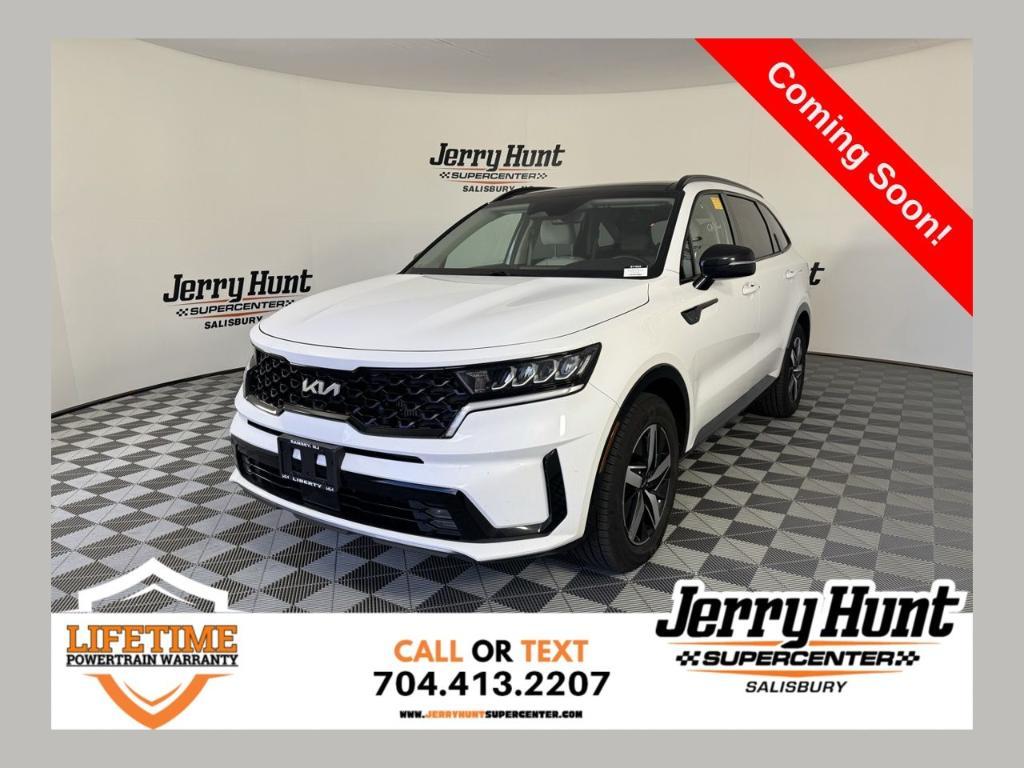 used 2023 Kia Sorento car, priced at $26,977