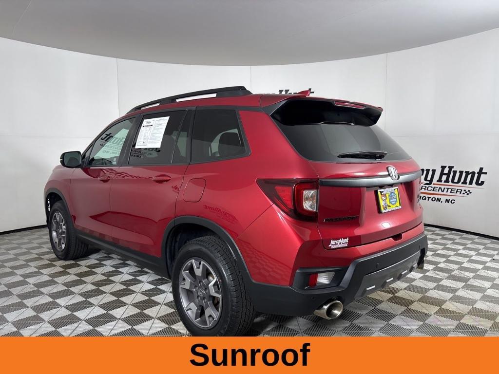 used 2022 Honda Passport car, priced at $33,022