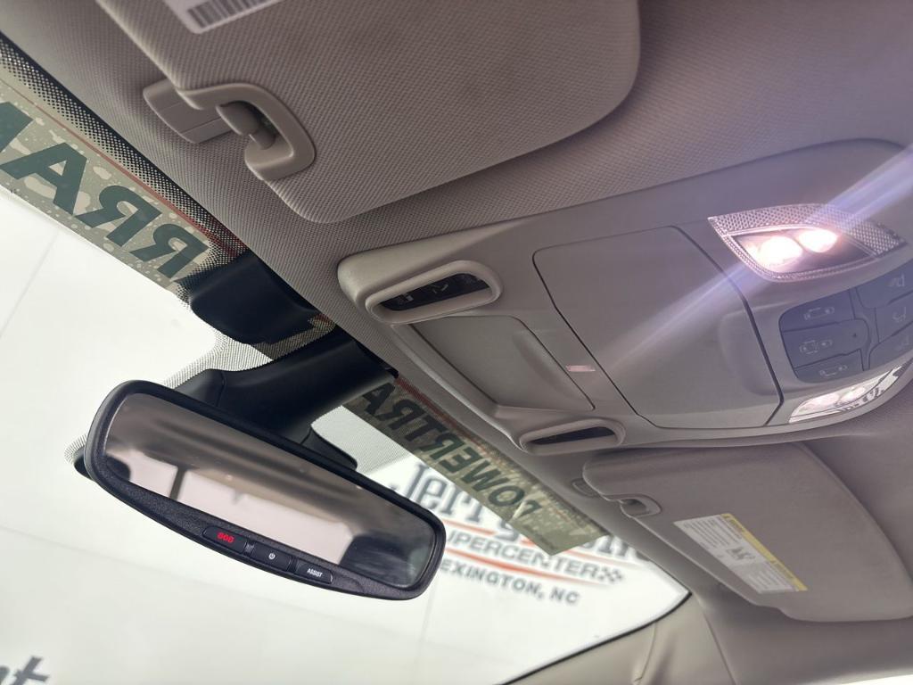 used 2022 Chrysler Pacifica Hybrid car, priced at $27,500