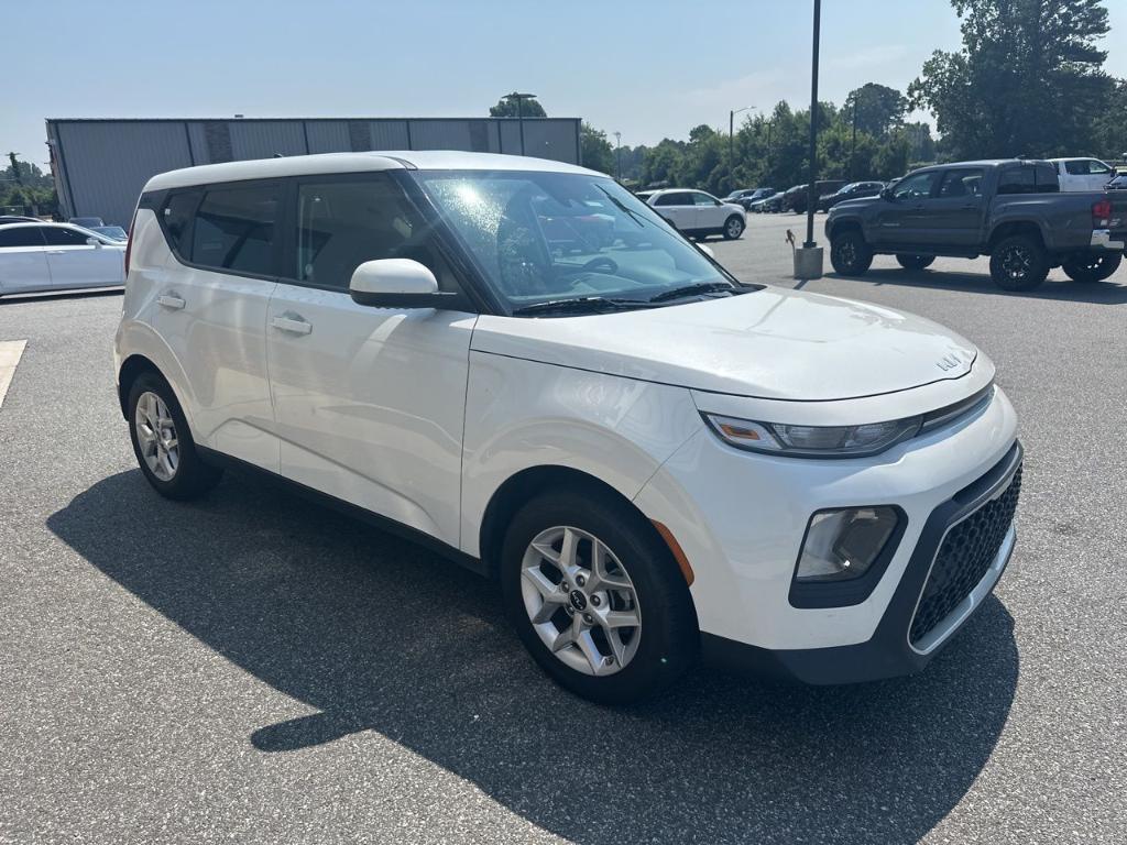 used 2022 Kia Soul car, priced at $16,500