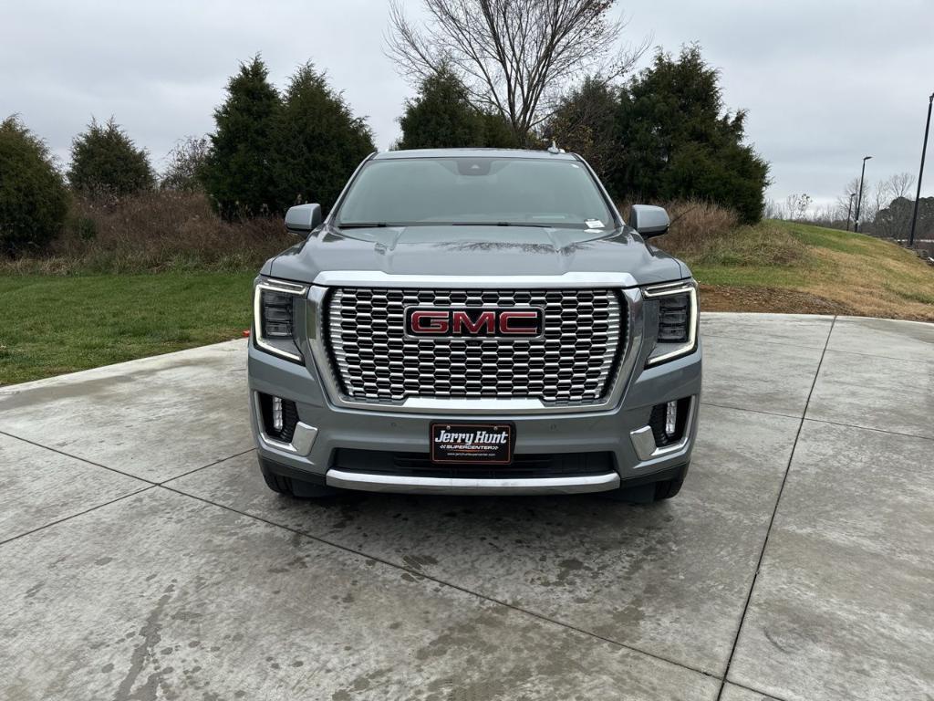 used 2023 GMC Yukon XL car, priced at $64,626