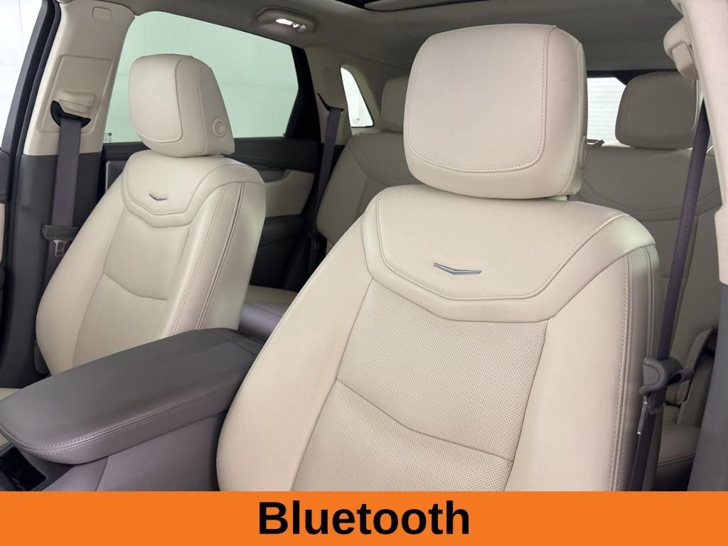 used 2025 Cadillac XT5 car, priced at $42,588