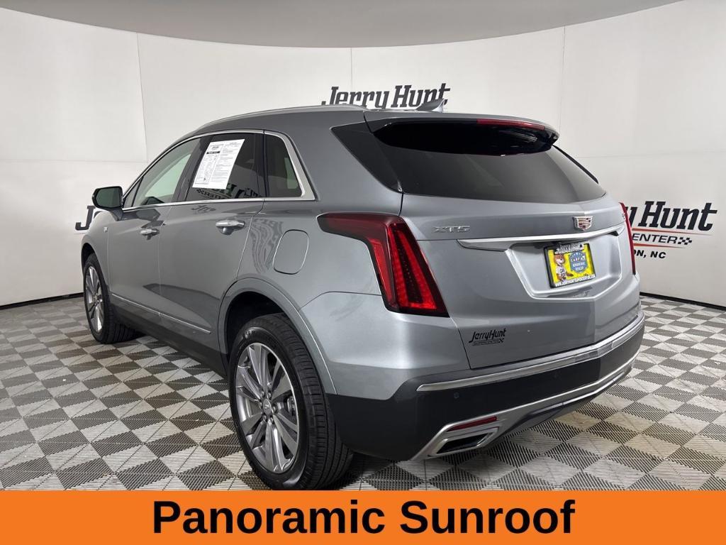 used 2025 Cadillac XT5 car, priced at $42,588